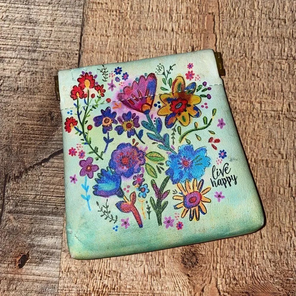 Natural Life "Live Happy" Small Pouch. - Picture 10 of 11